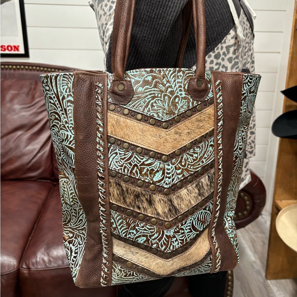 Tony Lama Brown and Turquoise Patterned Shoulder Bag